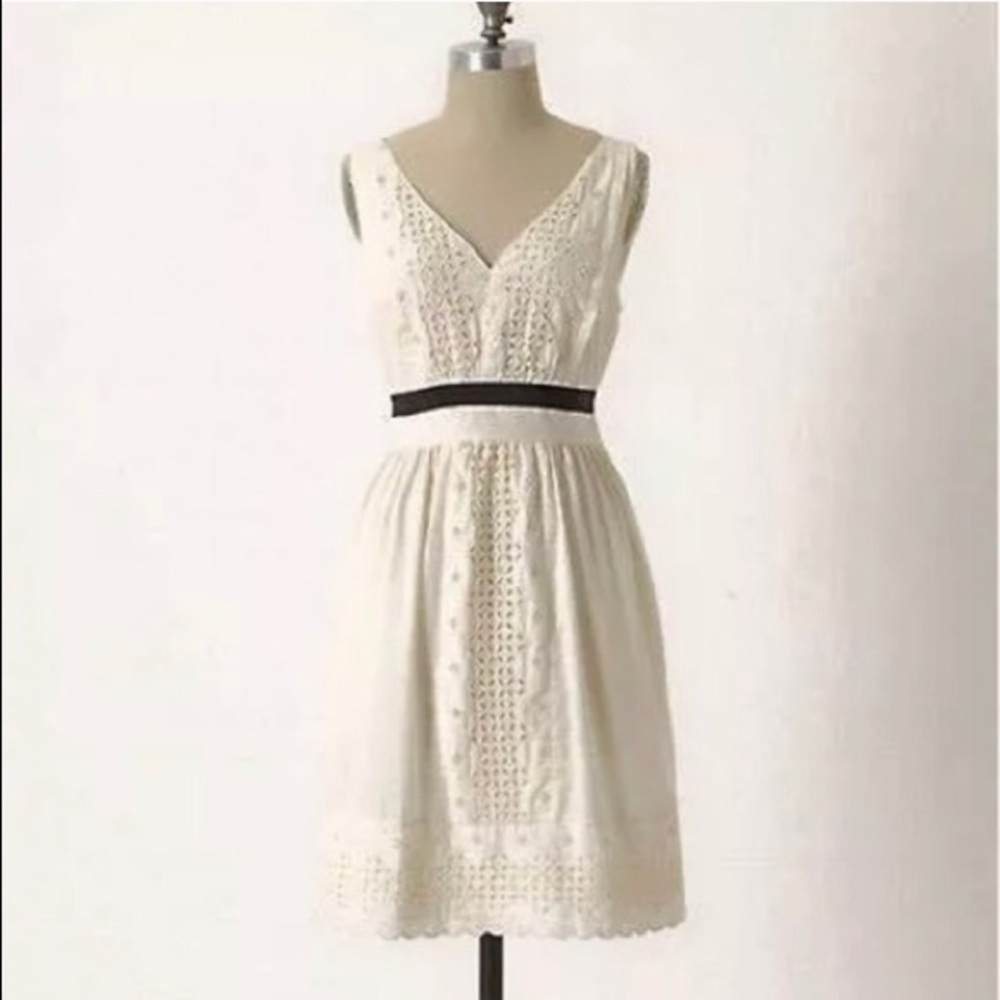 Edme Esyllte ‘Camilla’ dress